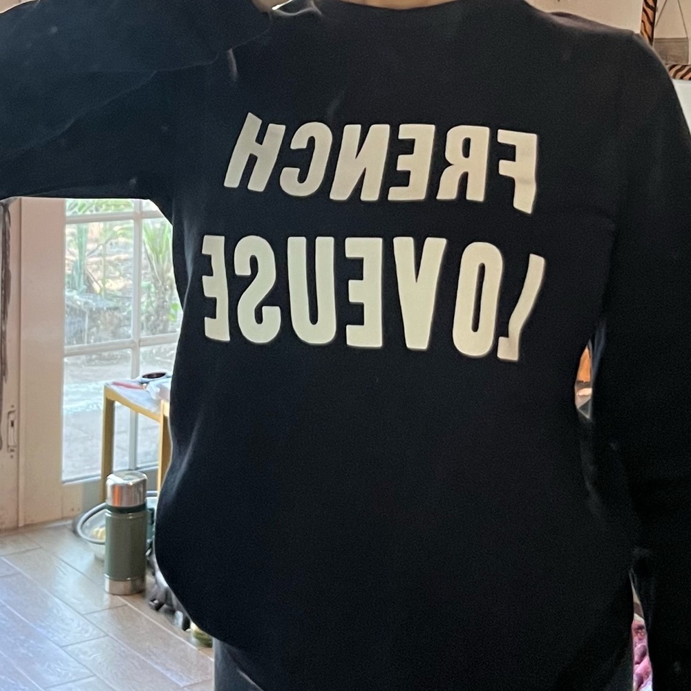 French Loveuse Sweatshirt like new size M. Super soft and cozy!!